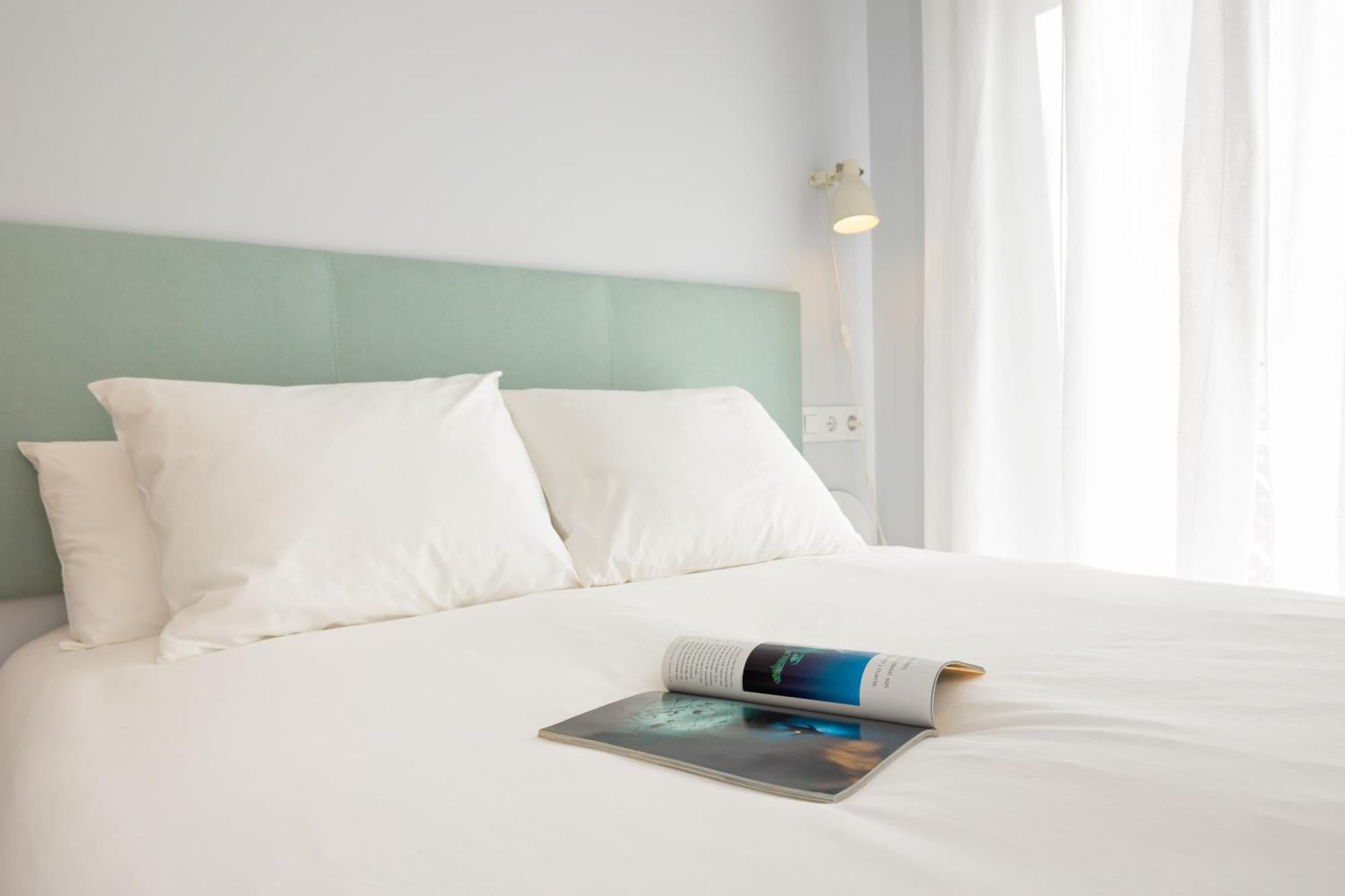 Charming 2 Bedroom Apartment At Iconic Triana Neighborhood By Ocityzen Sevilla Bagian luar foto